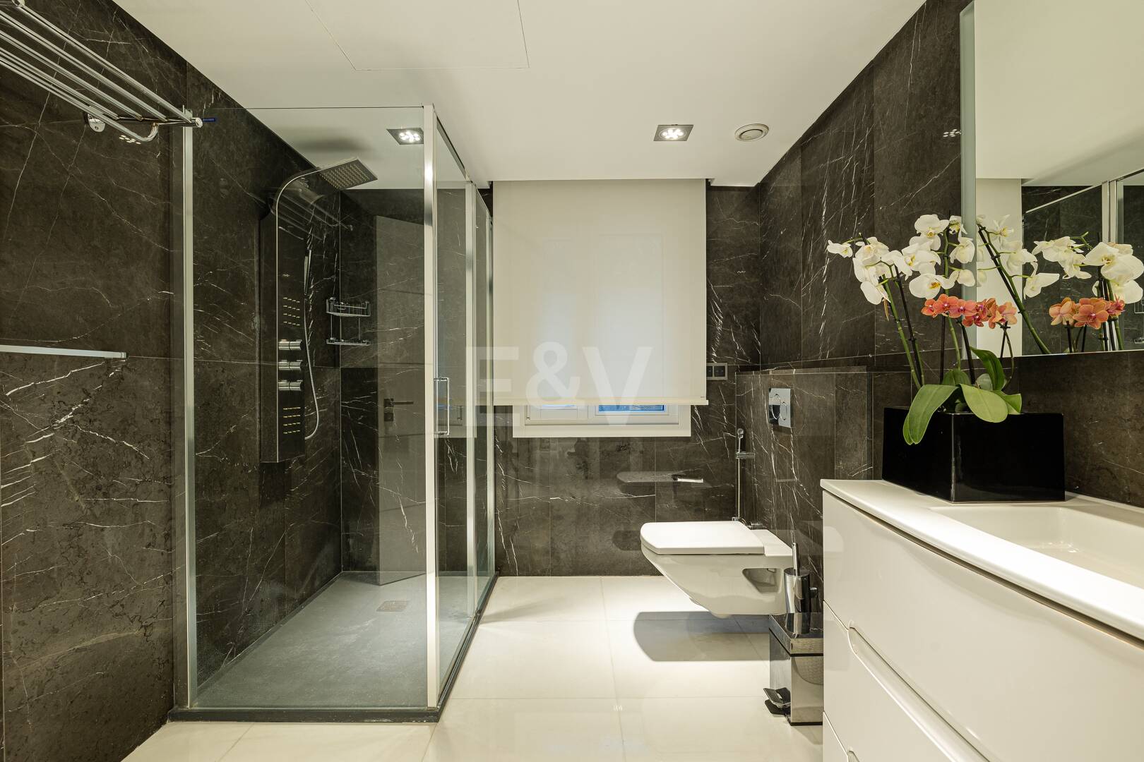 Luxurious Villa in Nueva Andalucia in a prime location