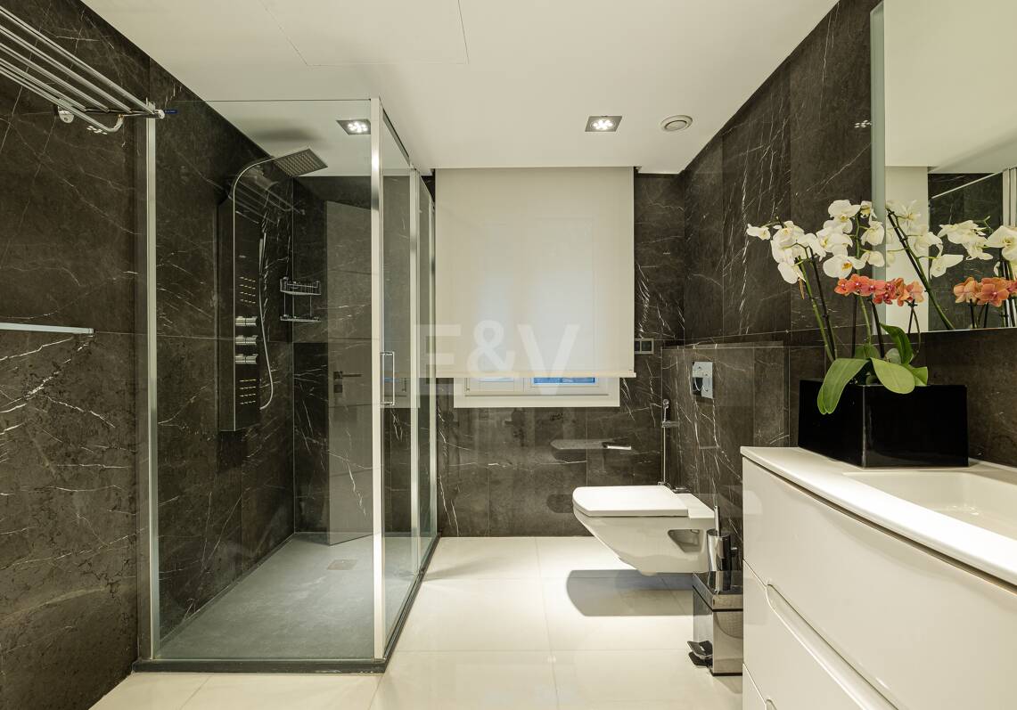 Luxurious Villa in Nueva Andalucia in a prime location