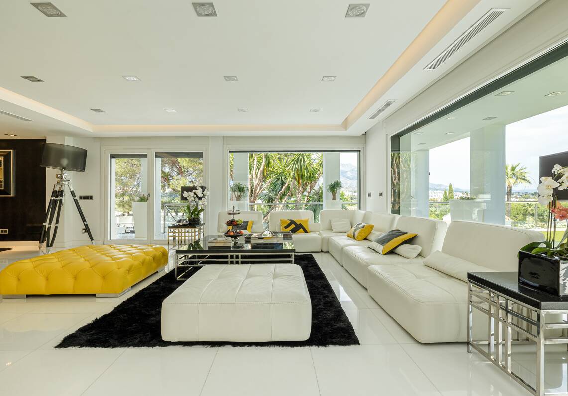 Luxurious Villa in Nueva Andalucia in a prime location
