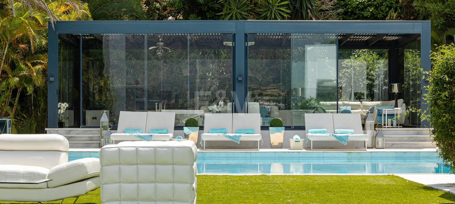 Villa de lujo en Nueva Andalucía en ubicación privilegiada