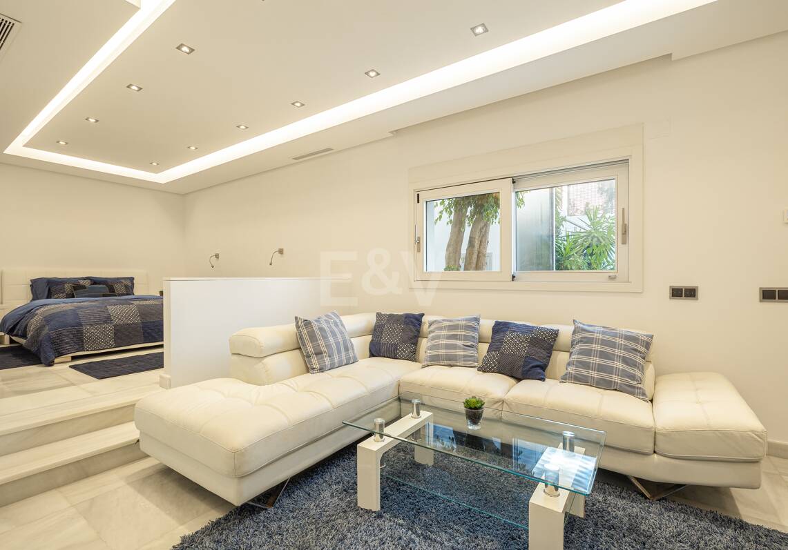 Luxurious Villa in Nueva Andalucia in a prime location