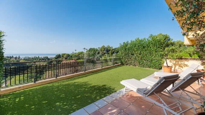 Luxurious 3-Bedroom Apartment in Sierra Blanca with unbeatable sea view, Marbella for seasonal rental by months. Available from Sept 2026