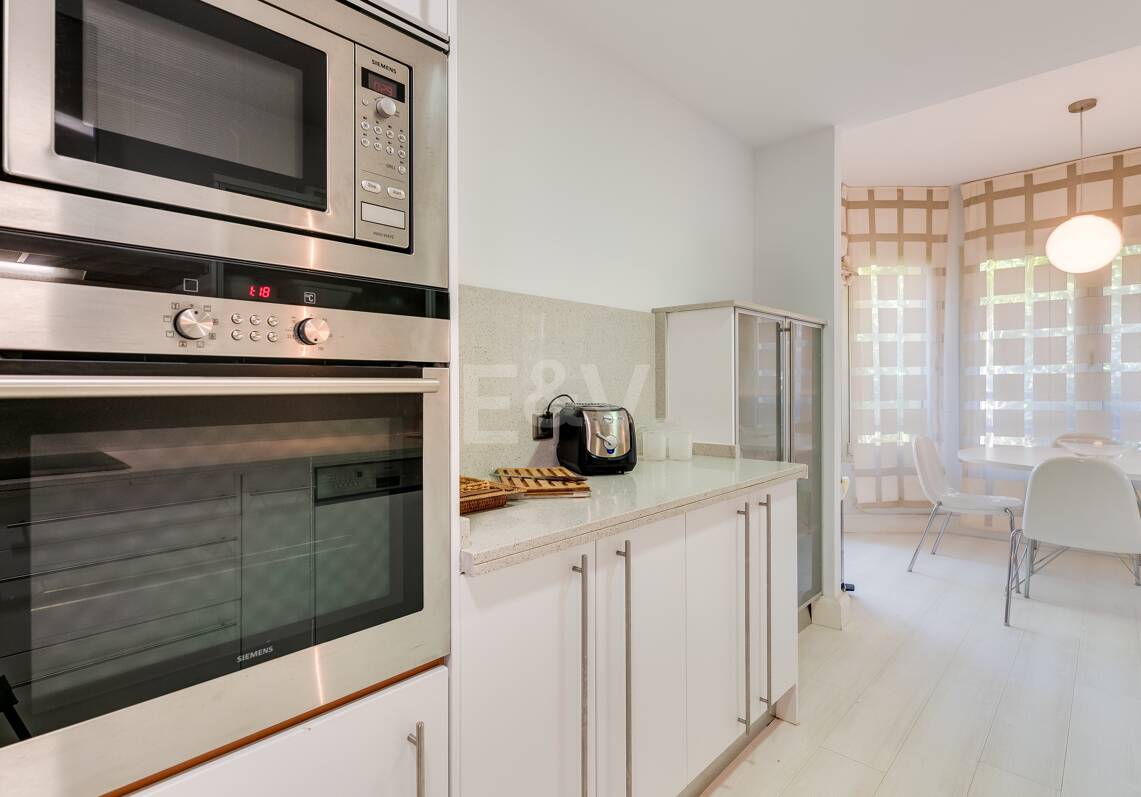Luxurious 3-Bedroom Apartment in Sierra Blanca with unbeatable sea view, Marbella for seasonal rental by months. Available from Sept 2026