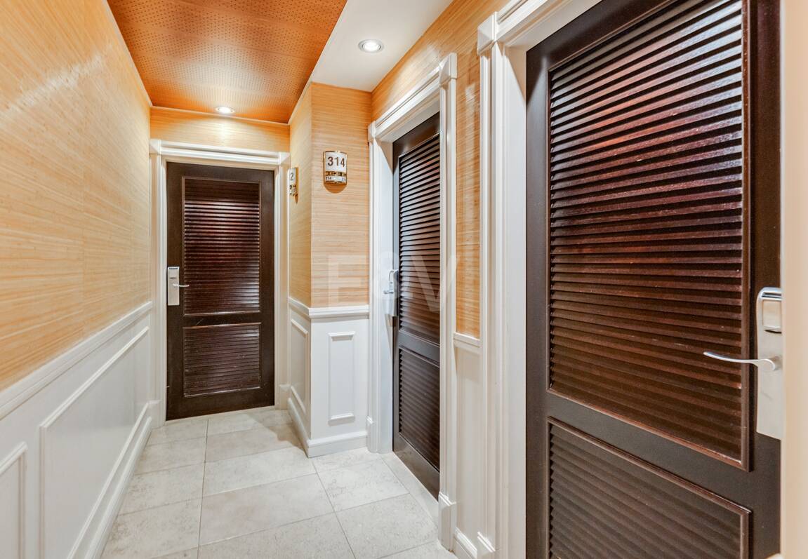 Stor investeringsmöjlighet i Puerto Banús: 2 lyxlägenheter & 1 Penthouse