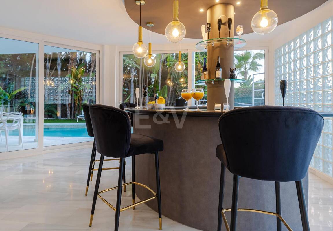 Estilosa casa en Nueva Andalucía