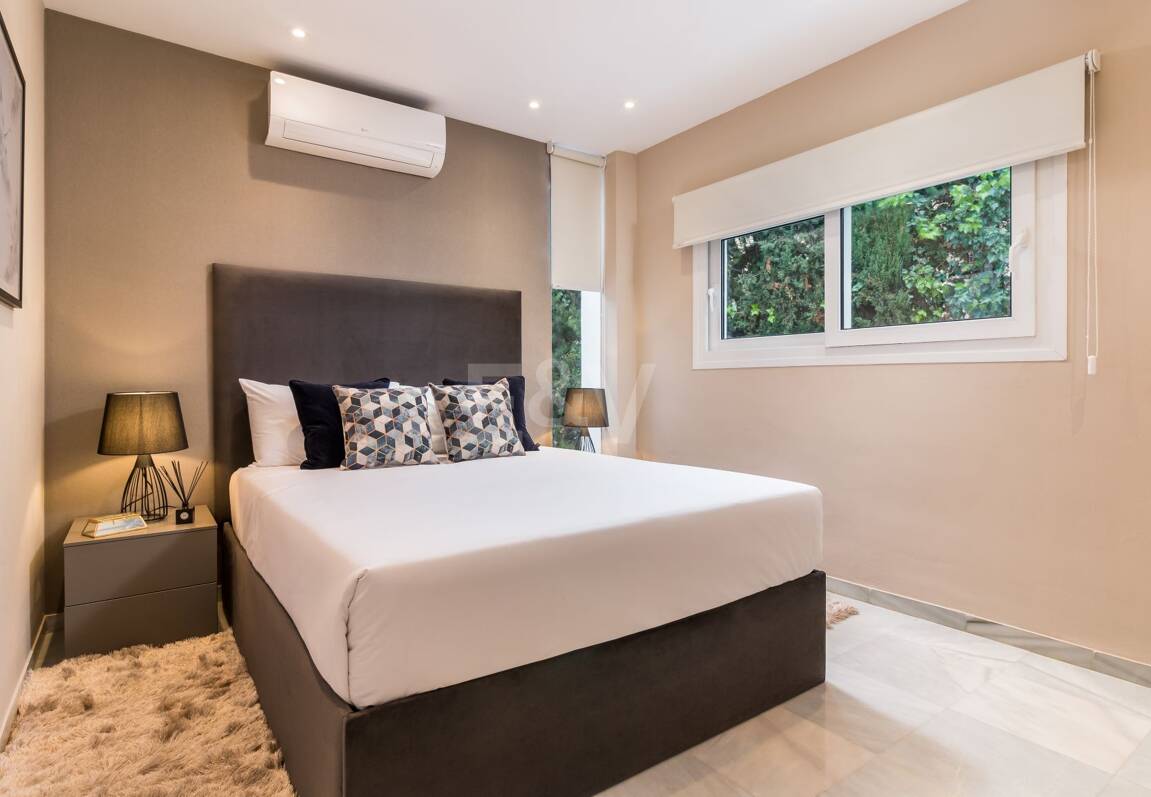 Estilosa casa en Nueva Andalucía