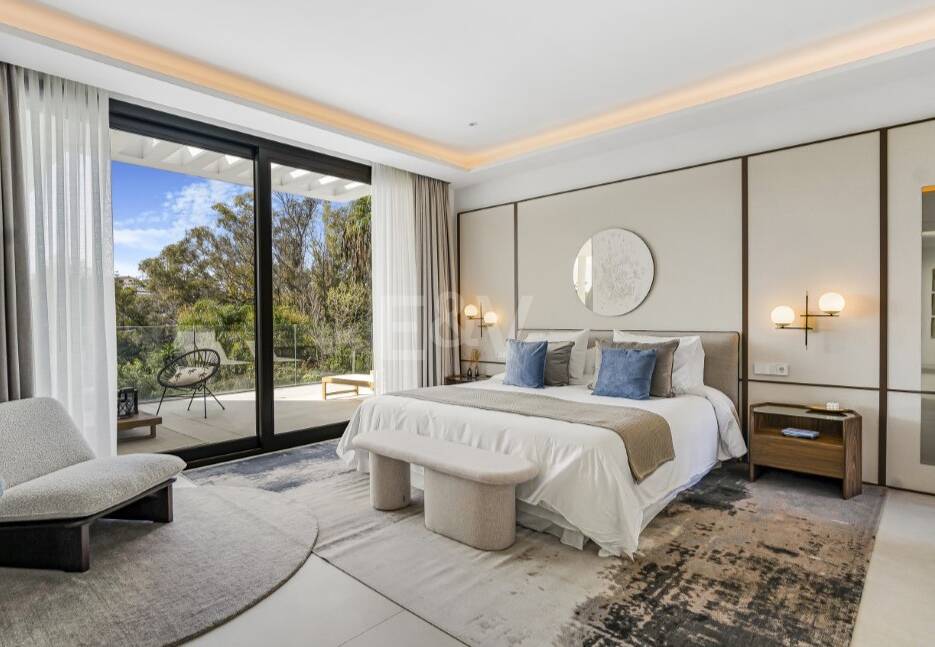 Współczesna willa w Villas del Marqués na Złotej Mili