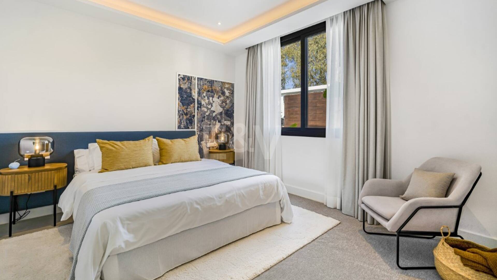 Współczesna willa w Villas del Marqués na Złotej Mili