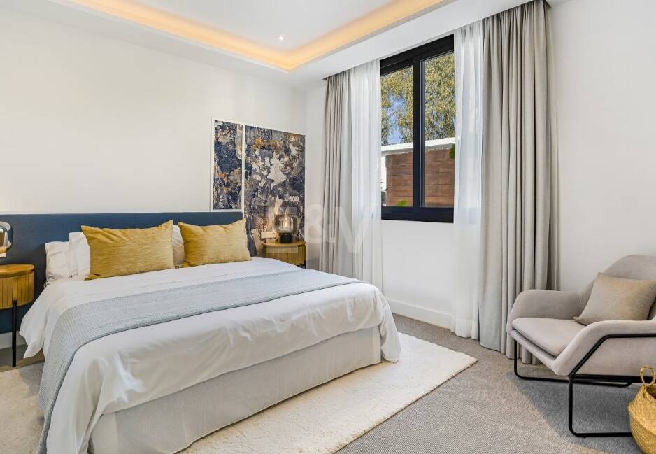 Współczesna willa w Villas del Marqués na Złotej Mili