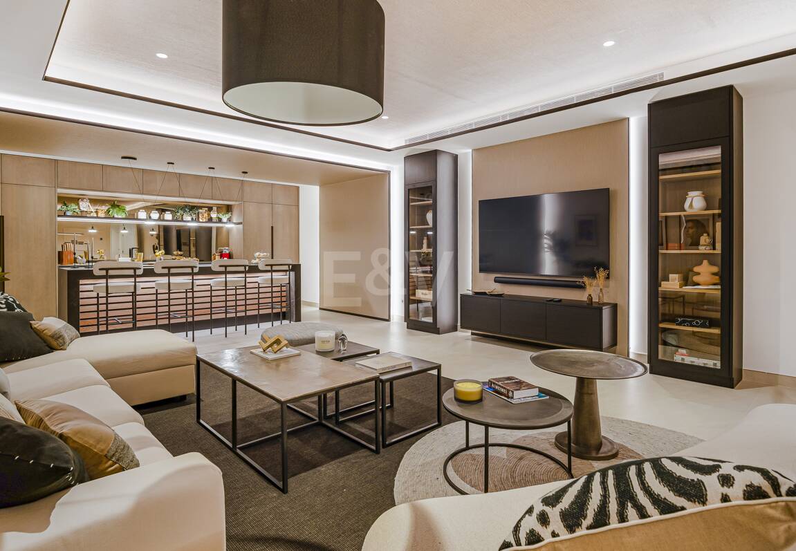 Współczesna willa w Villas del Marqués na Złotej Mili