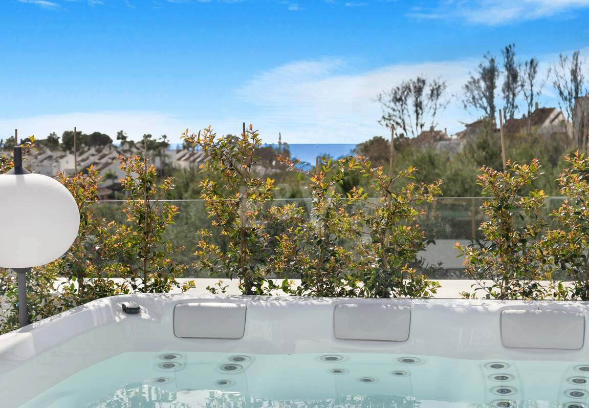 Współczesna willa w Villas del Marqués na Złotej Mili