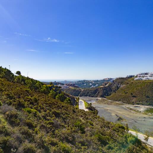 Prime West-Facing Plot in Real de La Quinta. Luxury Villa Potential in a Prestigious Resort