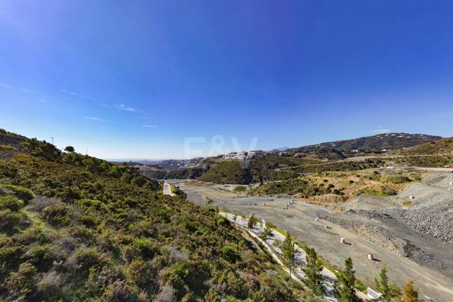 Prime West-Facing Plot i Real de La Quinta. Lyx Villa Potential i en prestigefylld Resort