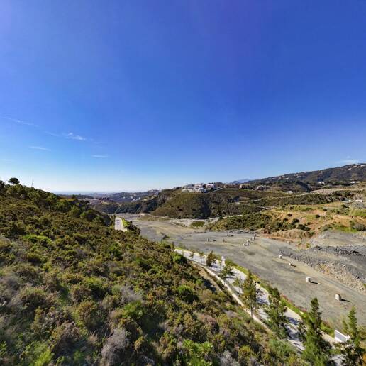 Prime West-Facing Plot in Real de La Quinta. Luxury Villa Potential in a Prestigious Resort
