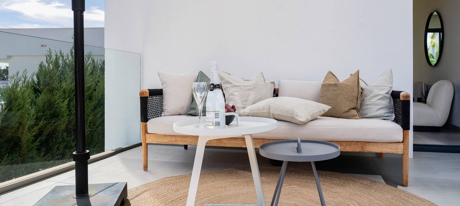 Modern luxury villa in Nueva Andalucia walking distance to Puerto Banus