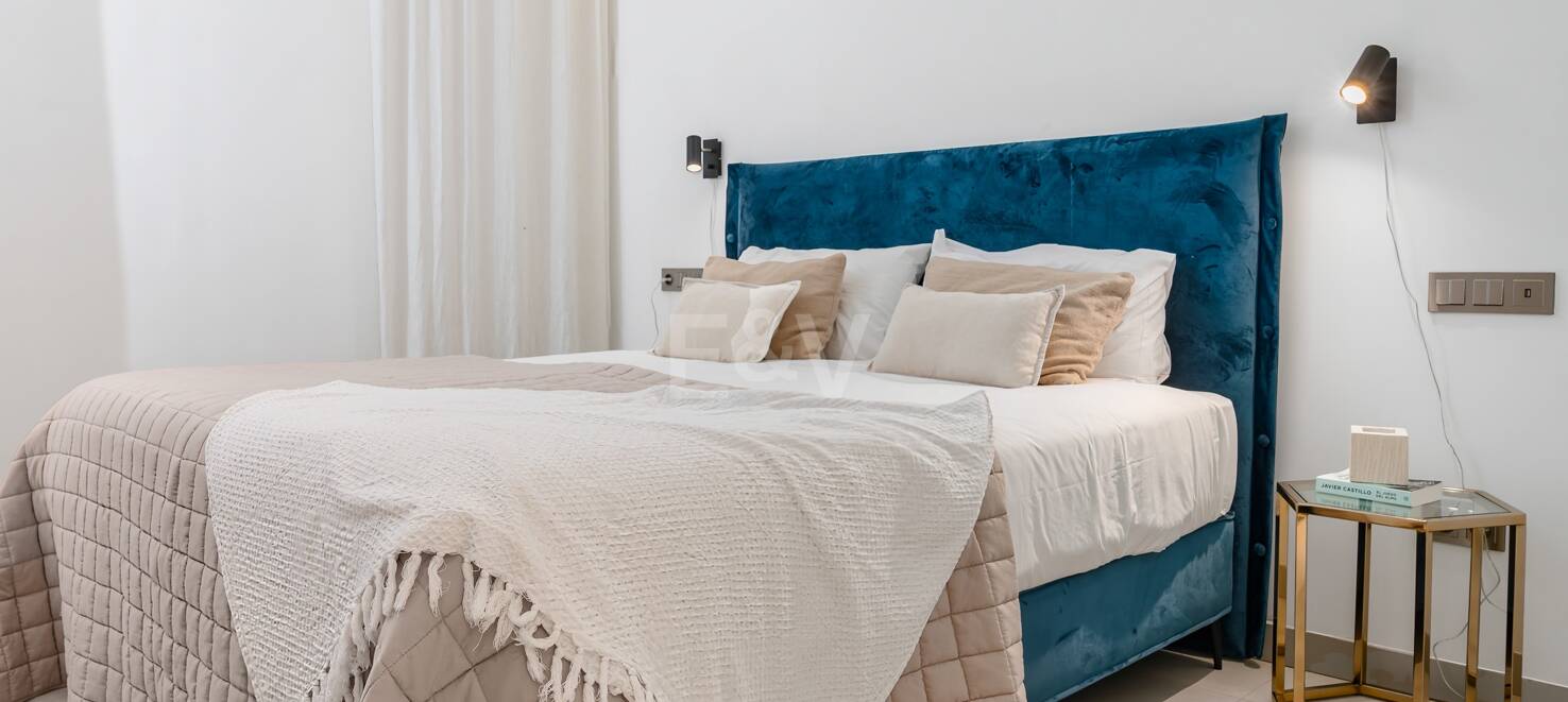 Modern luxury villa in Nueva Andalucia walking distance to Puerto Banus