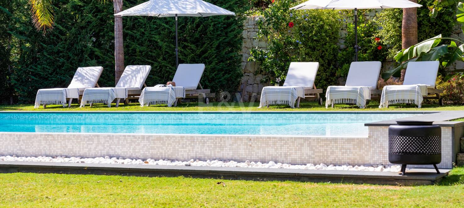 Modern luxury villa in Nueva Andalucia walking distance to Puerto Banus