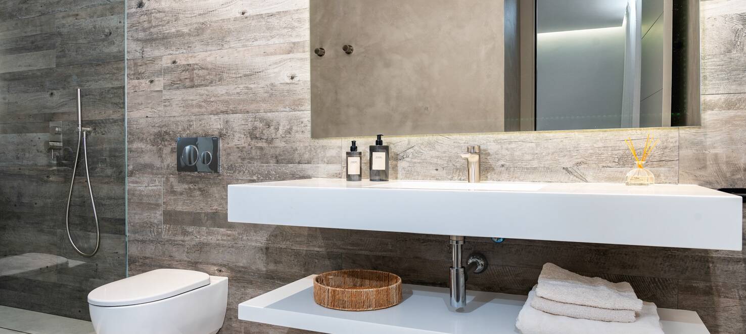 Modern luxury villa in Nueva Andalucia walking distance to Puerto Banus