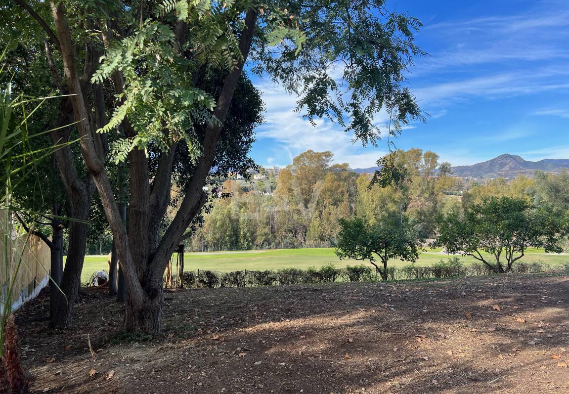 Exquise Guadalmina Unique terrain de golf de première ligne