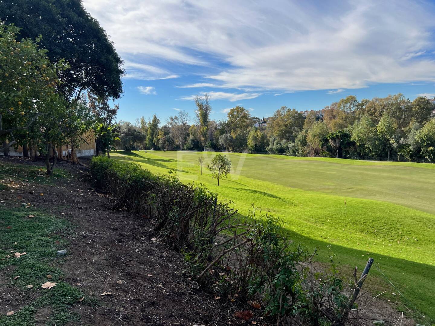 Exquise Guadalmina Unique terrain de golf de première ligne