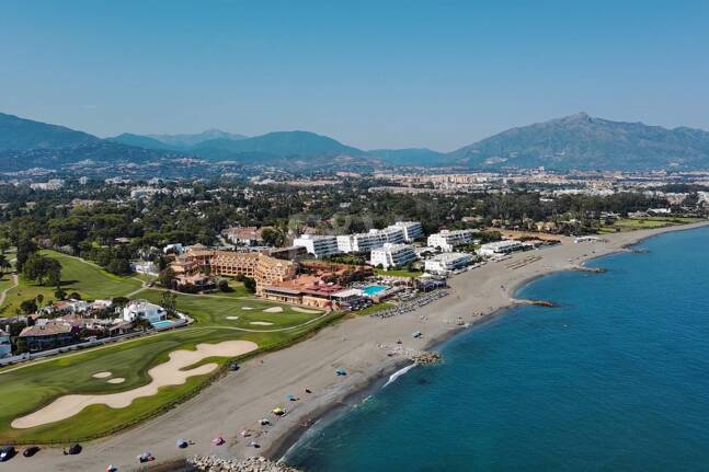 Exquise Guadalmina Unique terrain de golf de première ligne