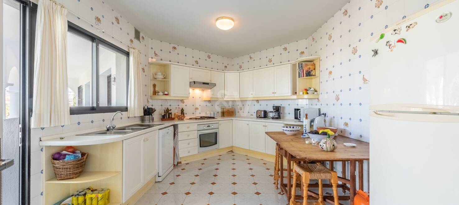 Beautiful villa in the exclusive area of Guadalmina near to the Golf Course