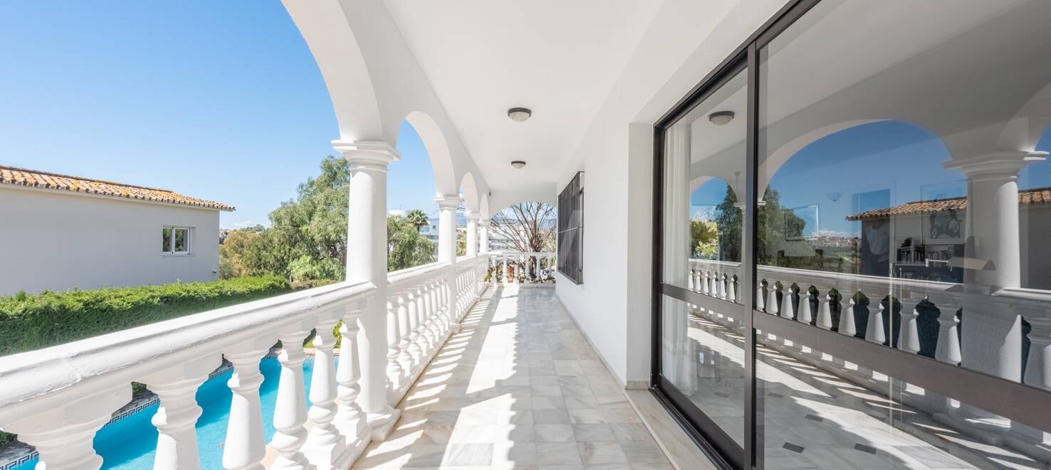 Beautiful villa in the exclusive area of Guadalmina near to the Golf Course