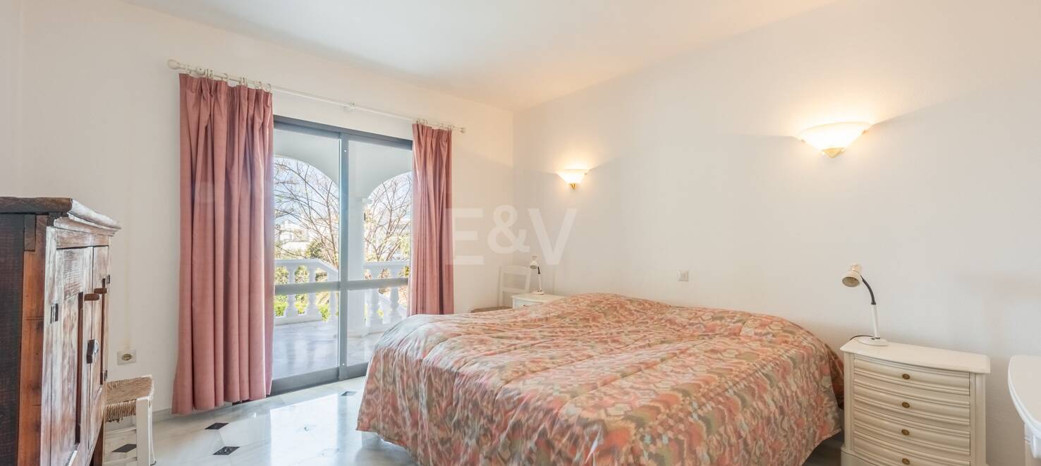 Beautiful villa in the exclusive area of Guadalmina near to the Golf Course