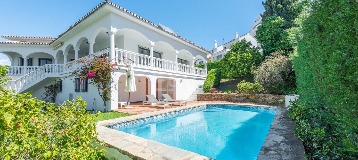 Beautiful villa in the exclusive area of Guadalmina near to the Golf Course