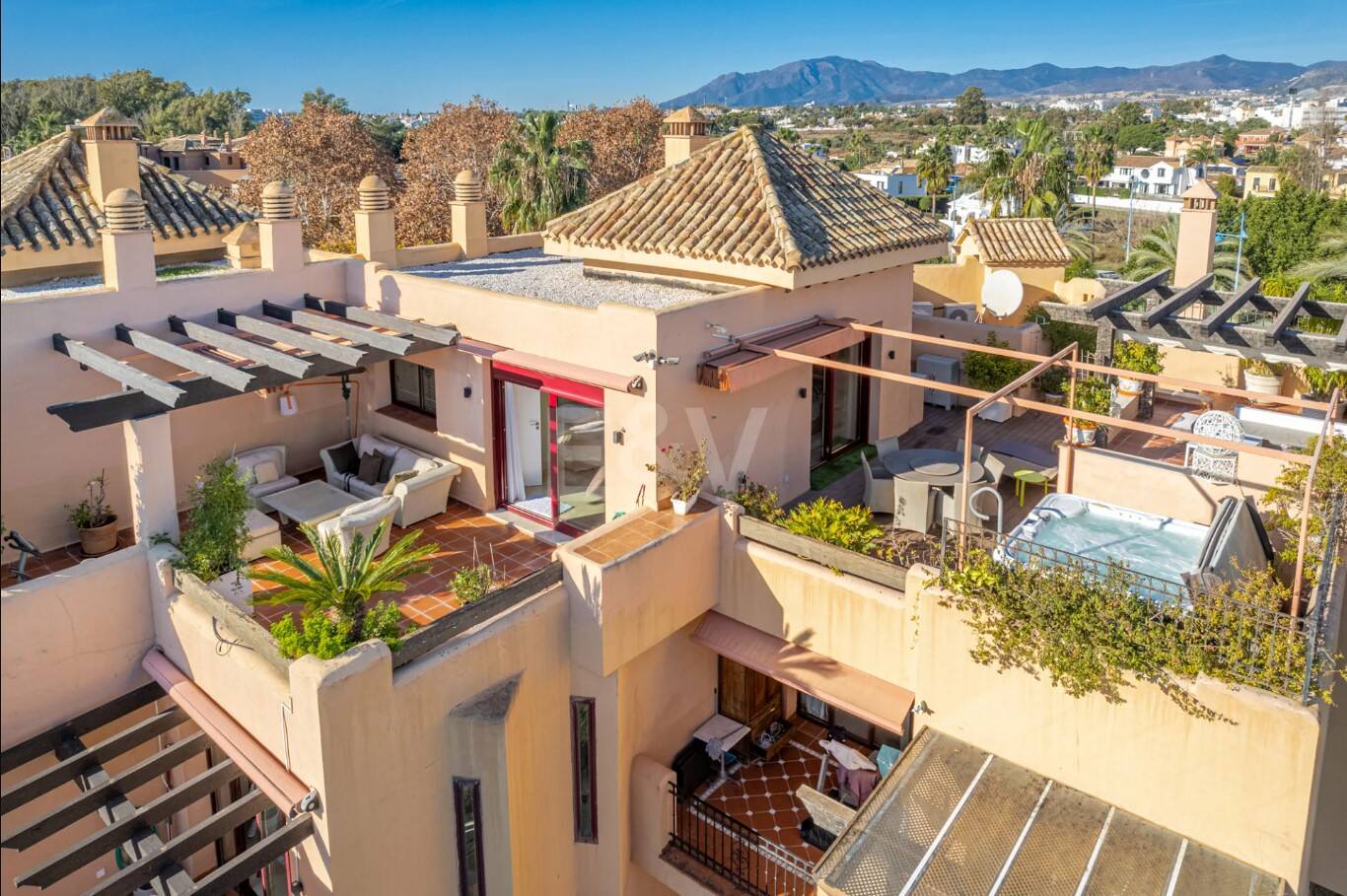 Duplex de luxe Penthouse à côté de la plage