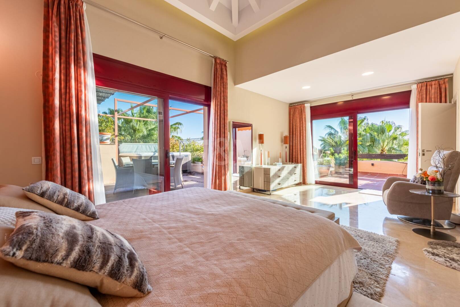 Duplex de luxe Penthouse à côté de la plage