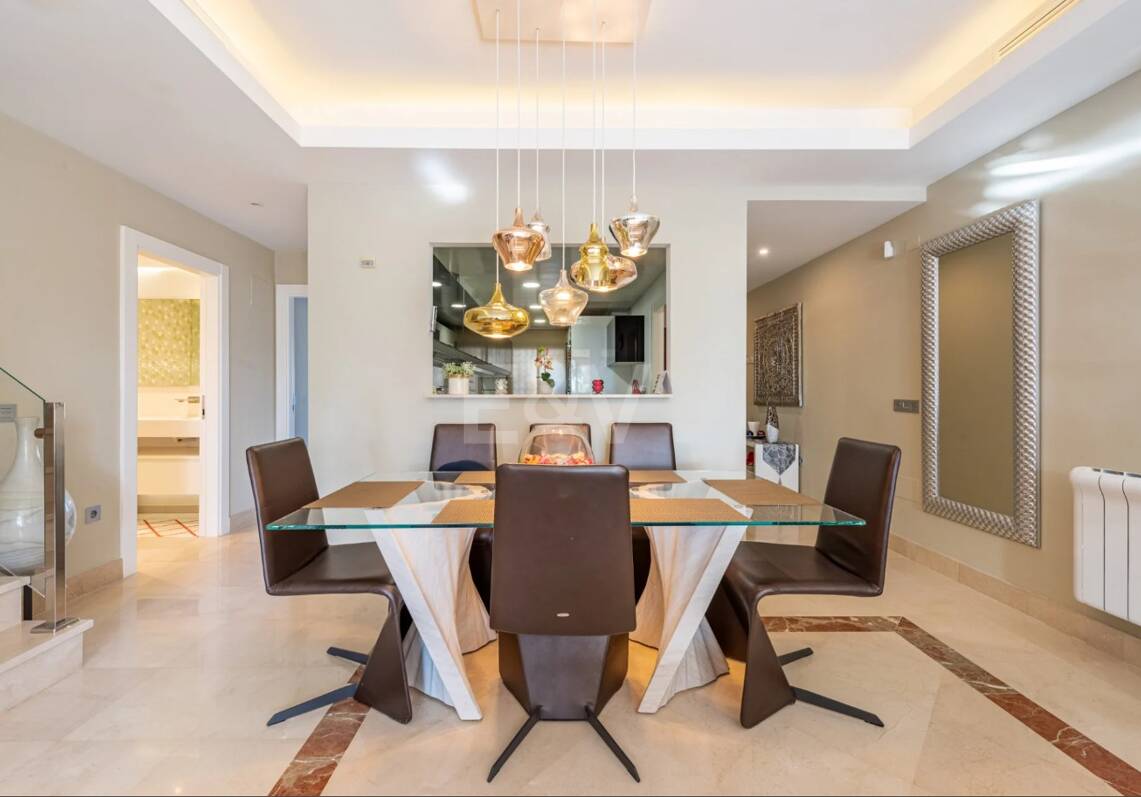 Duplex de luxe Penthouse à côté de la plage