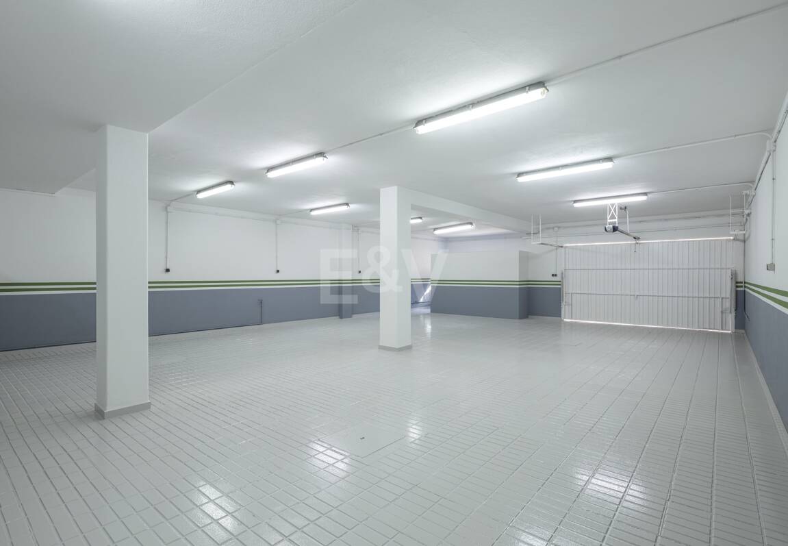 Lyxvilla i Aloha Golf Valley med tidlös elegans