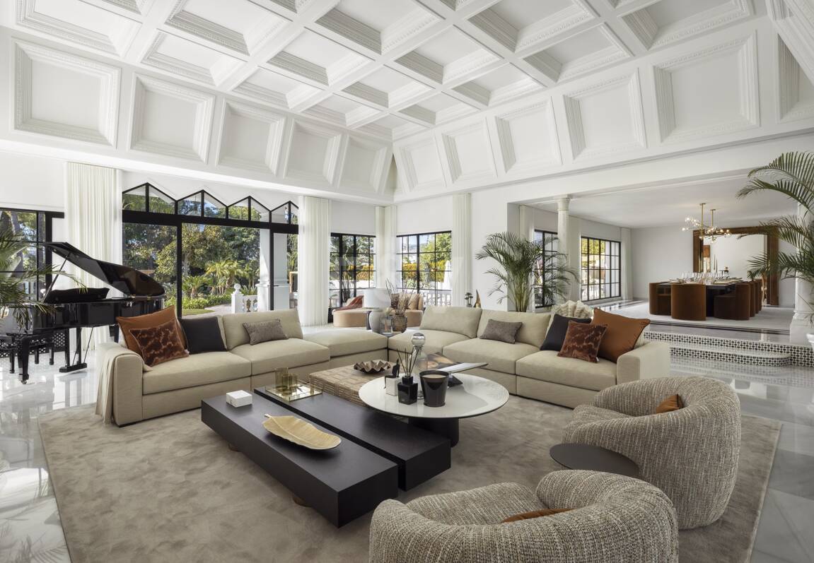 Lyxvilla i Aloha Golf Valley med tidlös elegans