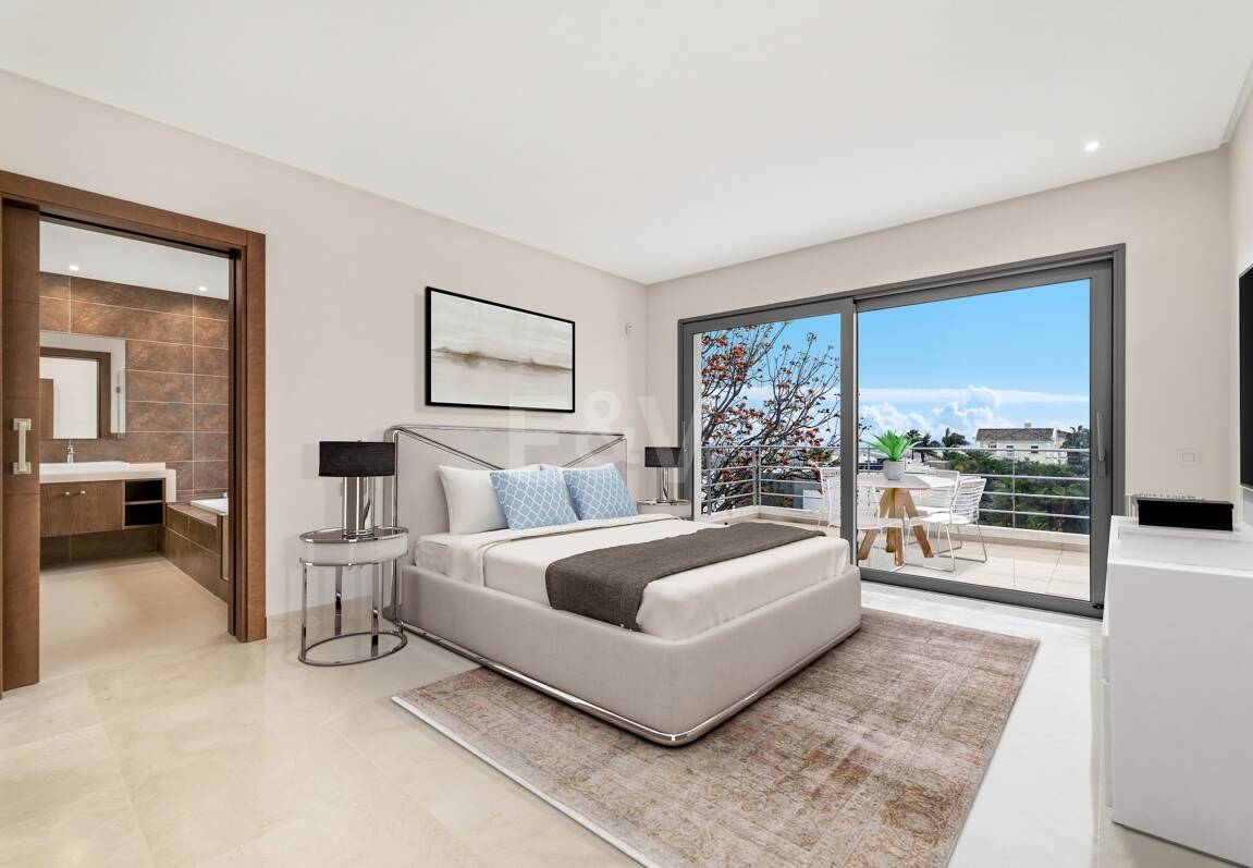 Modern Puerto del Capitán Villa with Sea View in Gated Community