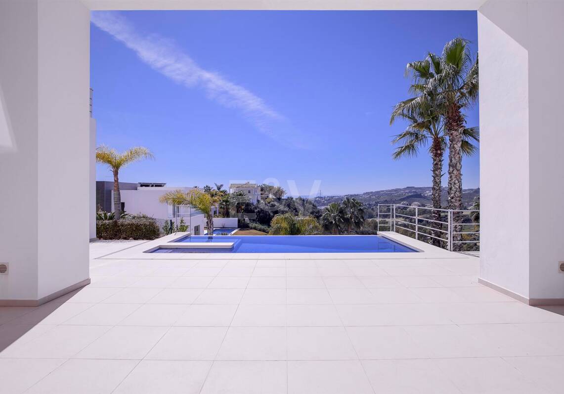 Modern Puerto del Capitán Villa with Sea View in Gated Community