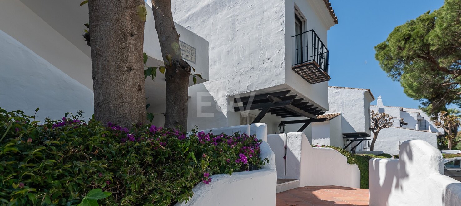 Modern and spacious ground-floor apartment in Jardines de las Fuentes