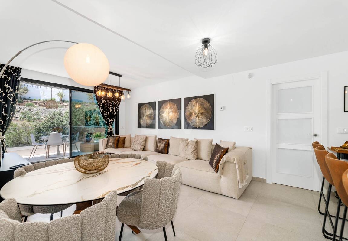 Fantastisk modern takvåning i La Quinta med exceptionell utomhusutrymme