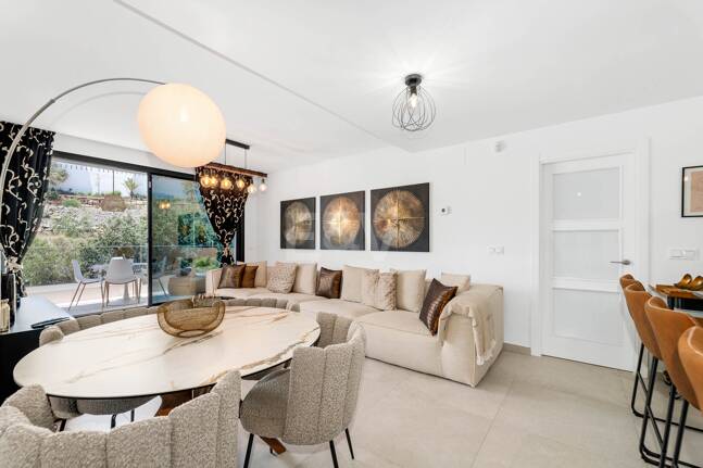 Fantastisk modern takvåning i La Quinta med exceptionell utomhusutrymme