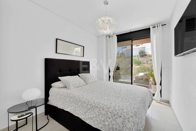 Fantastisk modern takvåning i La Quinta med exceptionell utomhusutrymme