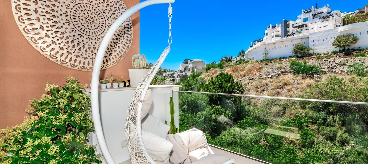 Fantastisk modern takvåning i La Quinta med exceptionell utomhusutrymme