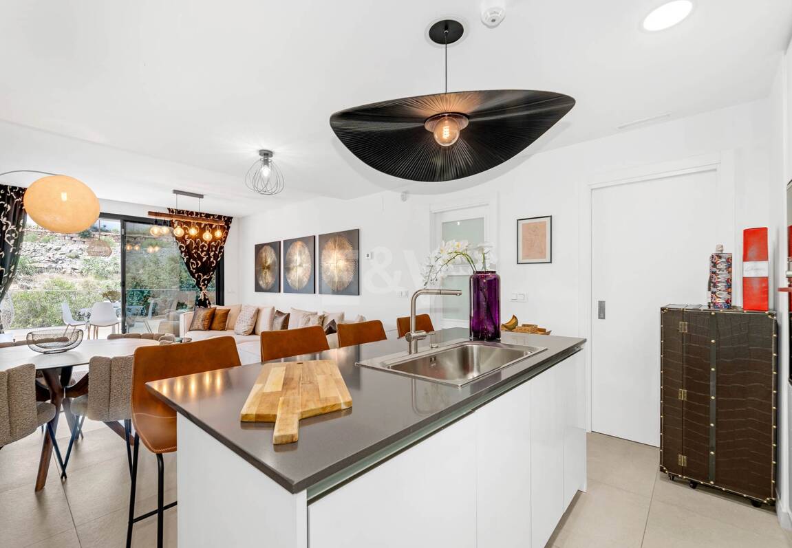 Fantastisk modern takvåning i La Quinta med exceptionell utomhusutrymme