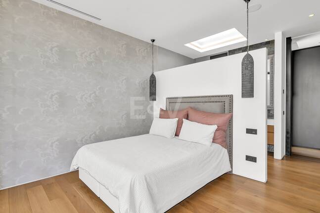 Top Villa Contemporaine de Luxe avec vue imprenable à Lomas del Virrey