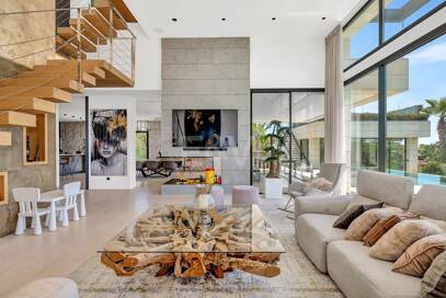 Top Villa Contemporaine de Luxe avec vue imprenable à Lomas del Virrey