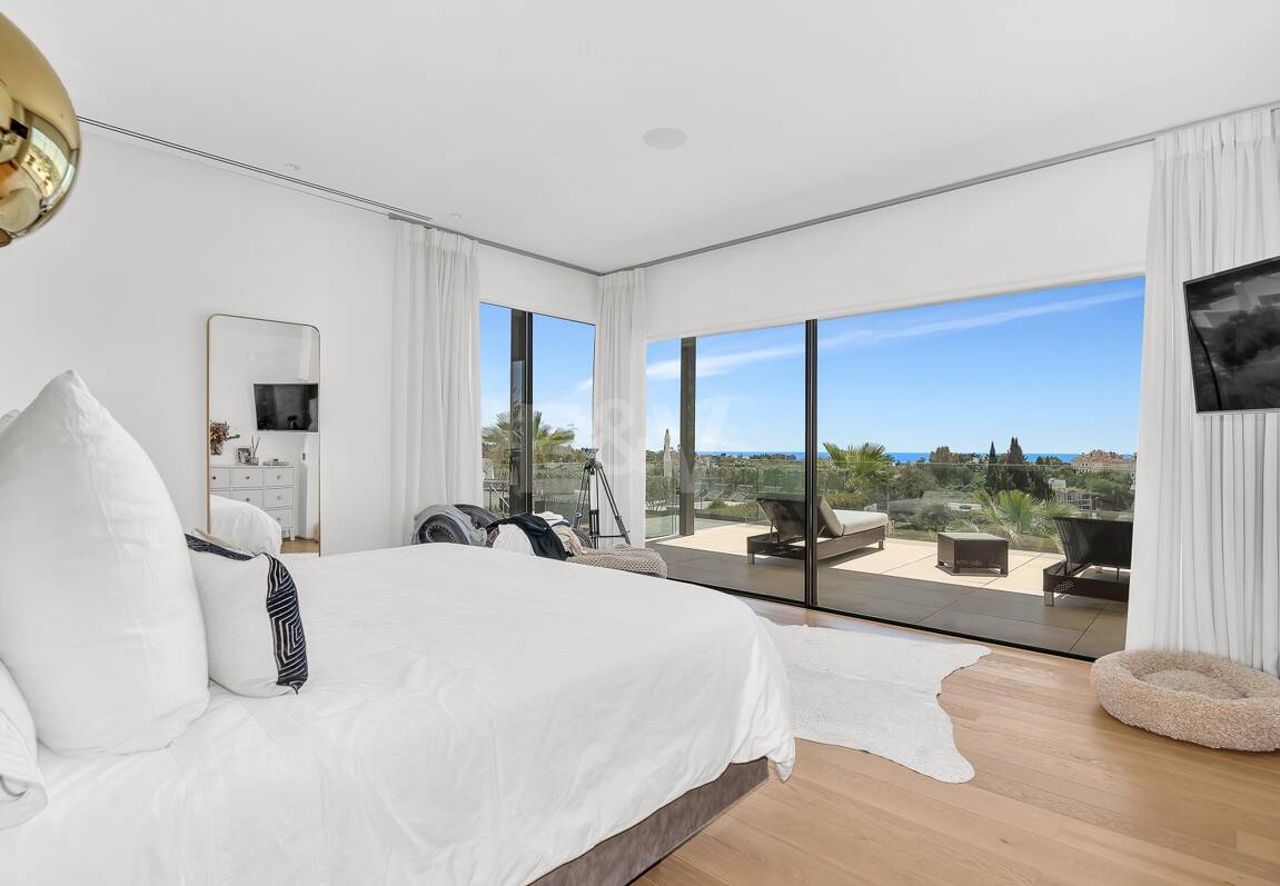 Top Villa Contemporaine de Luxe avec vue imprenable à Lomas del Virrey