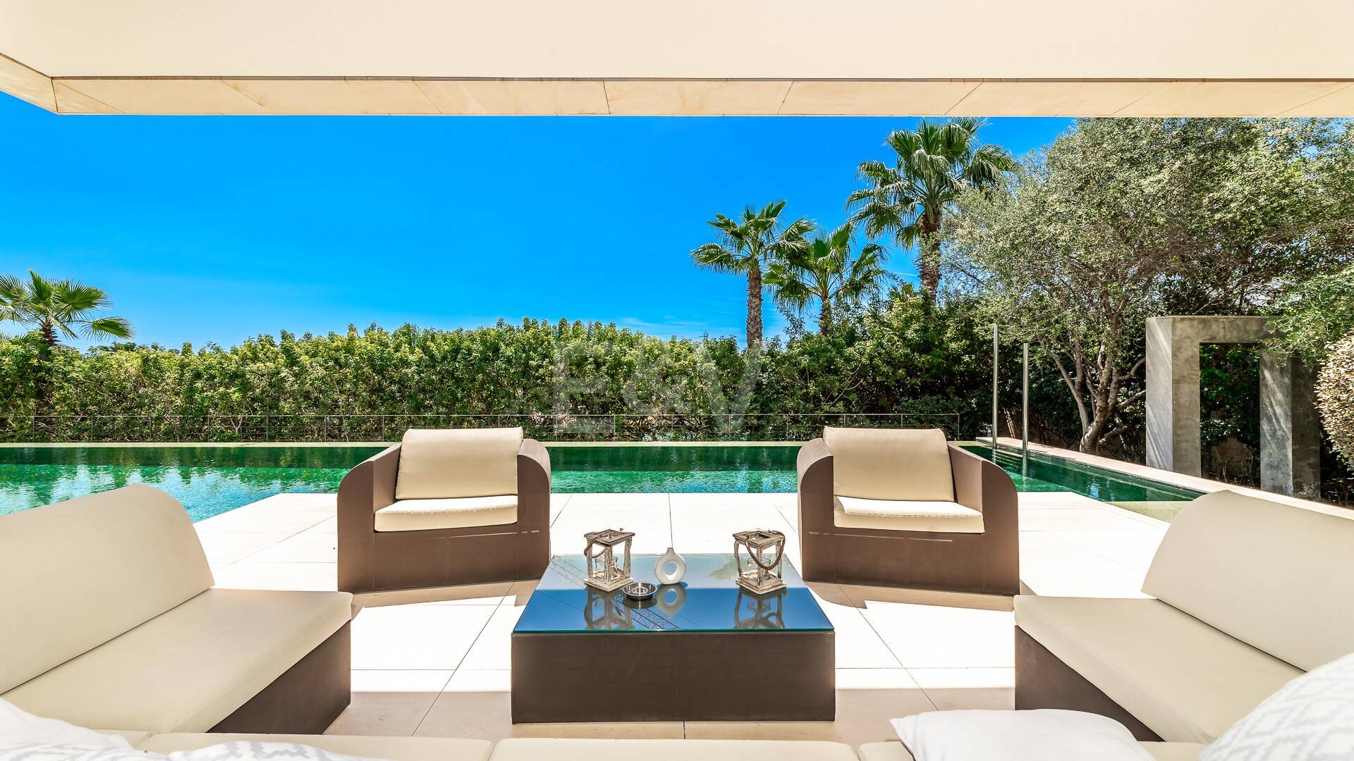 Top Villa Contemporaine de Luxe avec vue imprenable à Lomas del Virrey