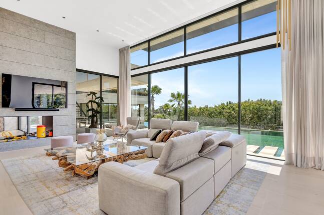 Top Villa Contemporaine de Luxe avec vue imprenable à Lomas del Virrey