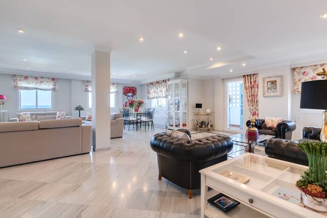 Exceptionell Duplex Penthouse i Hacienda de Nagüeles med havsutsikt på Golden Mile