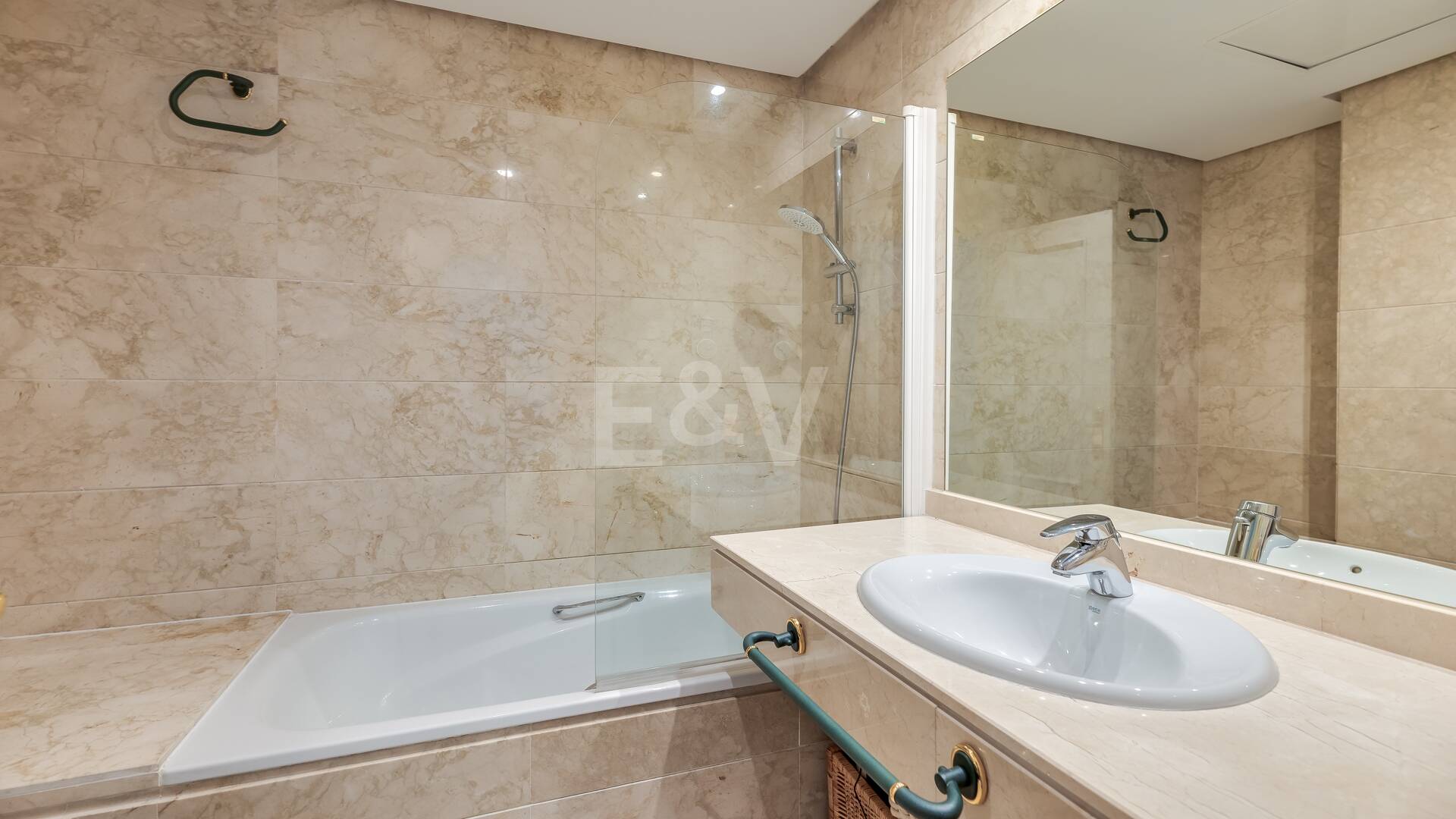 Exceptional Duplex Penthouse in Hacienda de Nagüeles with Sea Views on the Golden Mile