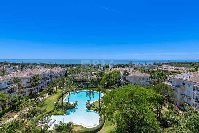 Exceptionell Duplex Penthouse i Hacienda de Nagüeles med havsutsikt på Golden Mile